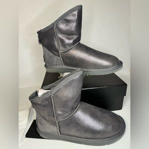 Australia Luxe Collective Metallic Gray Ankle Boots